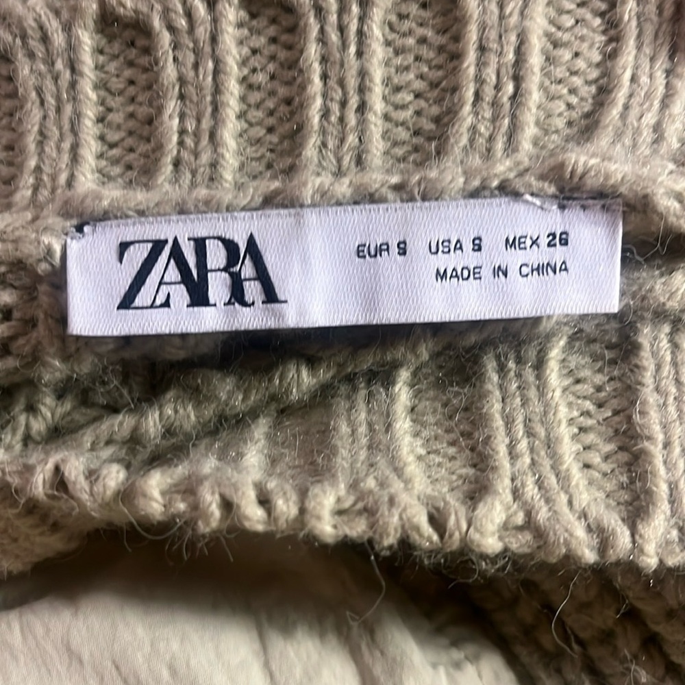 Zara Cream Crew Neck Sweater Cozy Knit - Picture 3 of 5